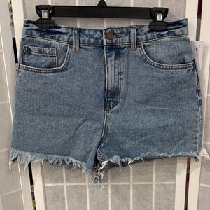 NWT O’Neill Women's Agusta Raw Cut Denim Shorts Size 29